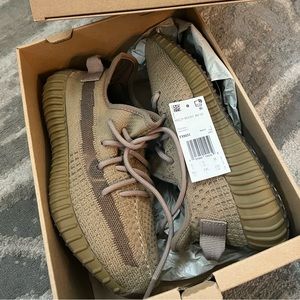 Yeezy Boost 350 Color Desert